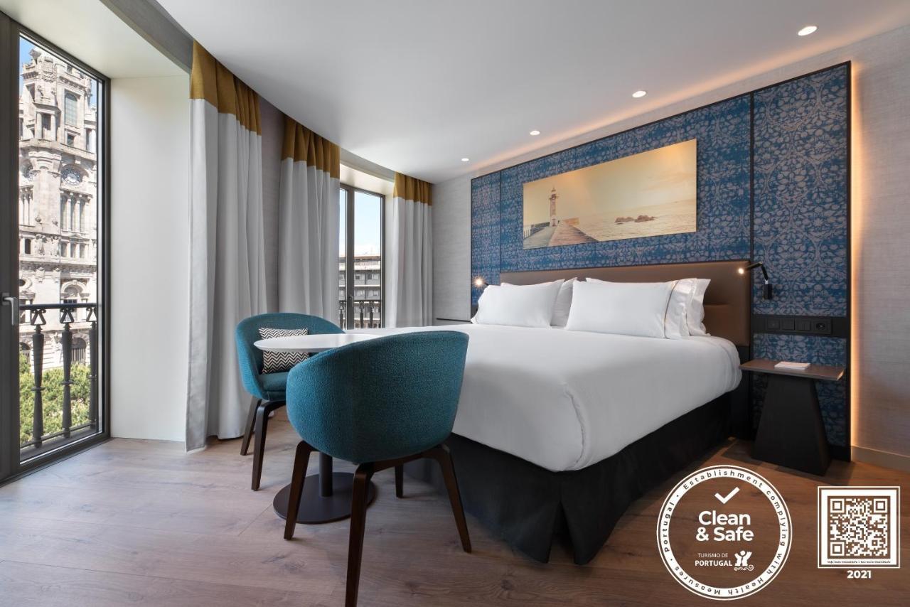 ホテル Eurostars Aliados ポルト エクステリア 写真 A Clean & Safe certified hotel room in Lisbon, Portugal