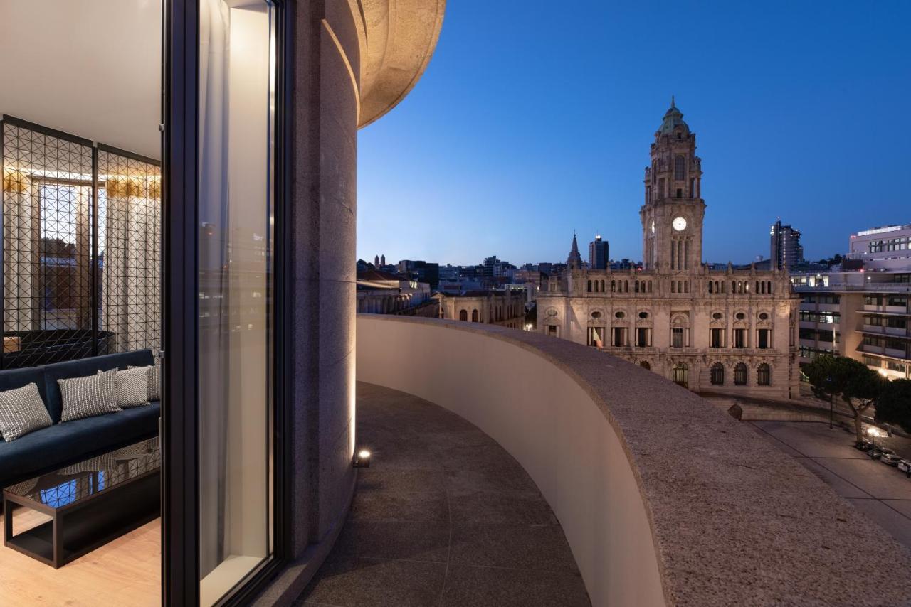 ホテル Eurostars Aliados ポルト エクステリア 写真 The view from the hotel